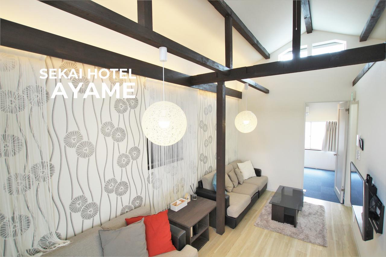 Sekai Hotel Shika Ōsaka Extérieur photo